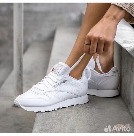 Кроссовки Reebok Classic белые, черные Кроссовки Reebok Classic белые, черные