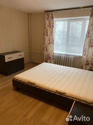 1-к квартира, 37 м², 4/5 эт. 1-к квартира, 37 м², 4/5 эт.