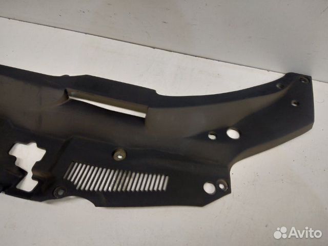 Накладка замка капота передняя верхняя Lexus Rx 4 Накладка замка капота передняя верхняя Lexus Rx 4