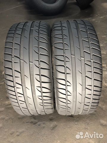 Tigar High Performance 215/45 R16