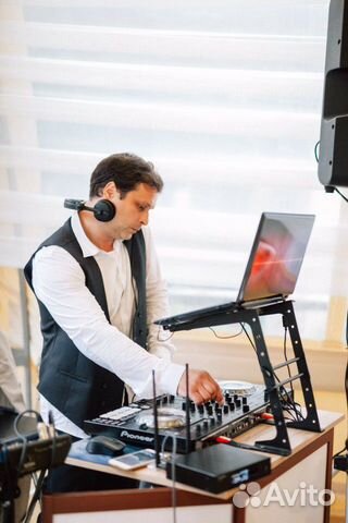 Диджей DJ,Звук+Свет. Караоке бесплатно Проэктор