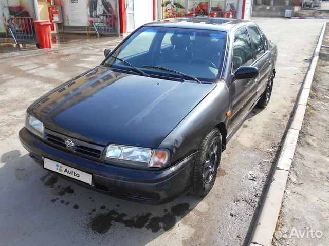 Nissan primera 1990