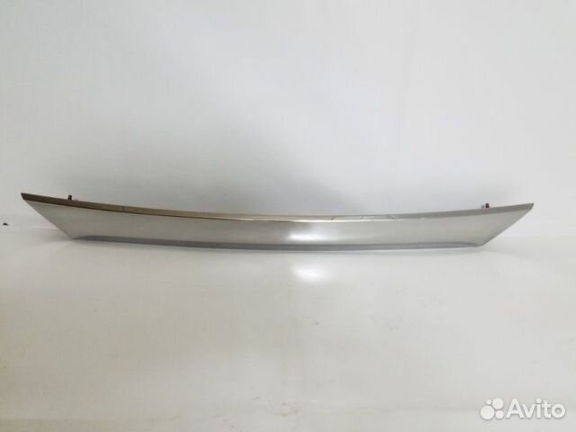 Накладка крышки багажника Toyota Corolla E180