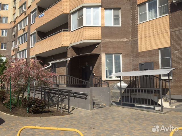 2-к квартира, 80 м², 15/18 эт.