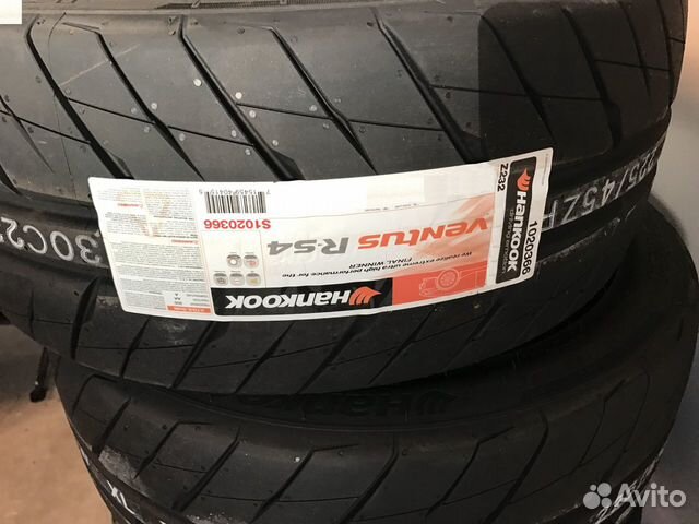 Новые hankook Ventus R-S4 Z232 235 45 17 94W Новые hankook Ventus R-S4 Z232 235 45 17 94W