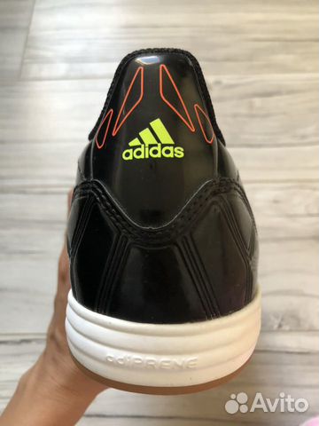 Футзалки новые adidas Футзалки новые adidas