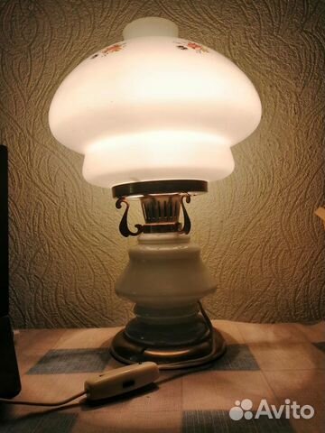 Лампа настольная ретро Лампа настольная ретро
