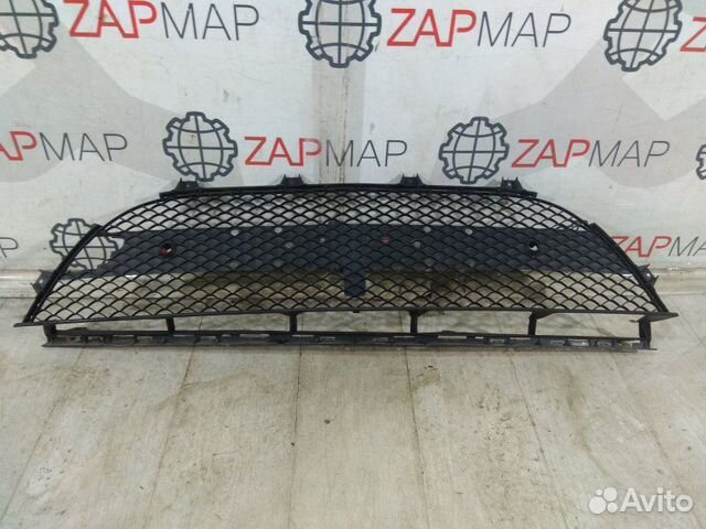 Решетка бампера переднего центральная Mercedes-Ben