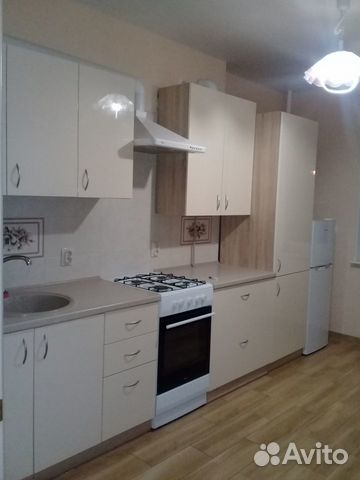 1-к квартира, 42 м², 2/10 эт. 1-к квартира, 42 м², 2/10 эт.