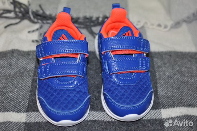Кроссовки Adidas, оригинал, р 23