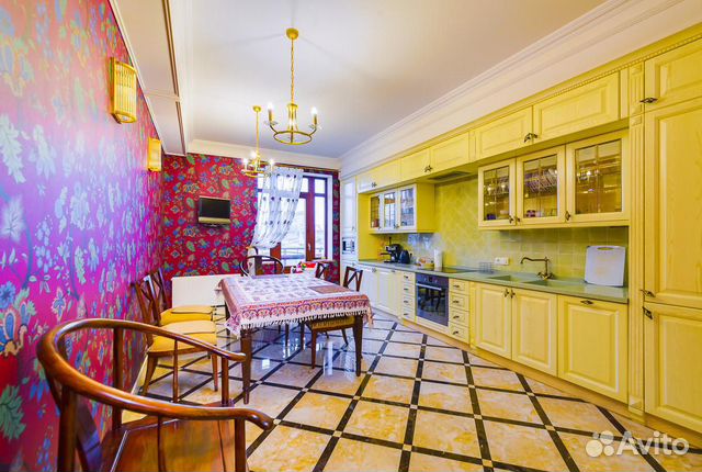 3-к квартира, 136 м², 4/12 эт.