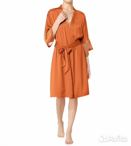 Халат Triumph amourette spotlight aw17 robe, 38 Халат Triumph amourette spotlight aw17 robe, 38