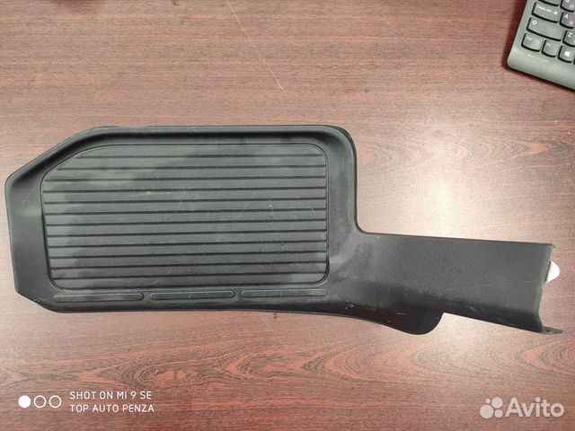 Накладка порога салон задняя левая Mitsubishi Накладка порога салон задняя левая Mitsubishi