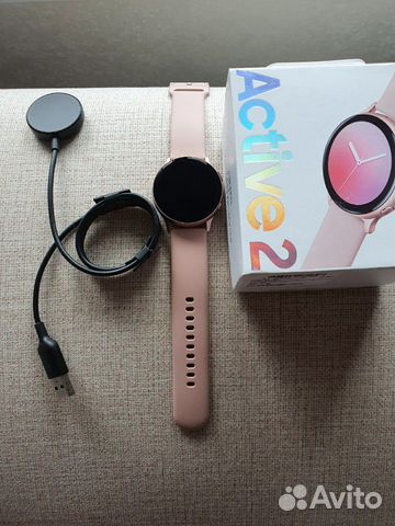Смарт-часы Samsung Galaxy Watch Active2 SM-R830 Смарт-часы Samsung Galaxy Watch Active2 SM-R830