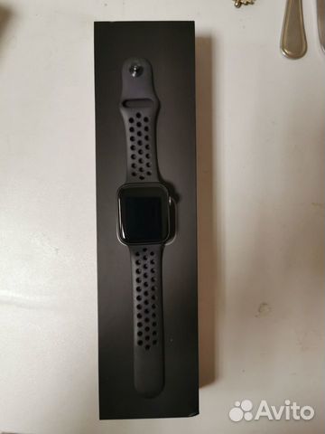 Часы Apple watch 5 series Nike edition 44 мм Часы Apple watch 5 series Nike edition 44 мм