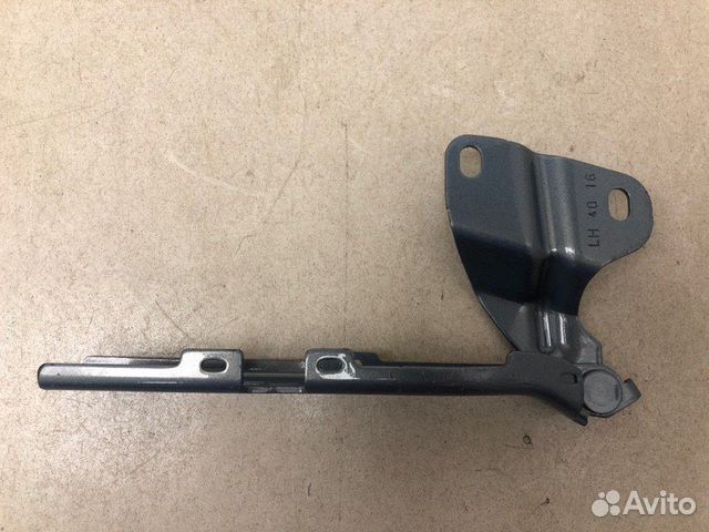 Петля капота передняя левая Audi Q3 8UB ctsa 2014 Петля капота передняя левая Audi Q3 8UB ctsa 2014