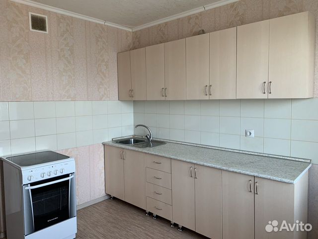 1-к квартира, 50 м², 13/16 эт.