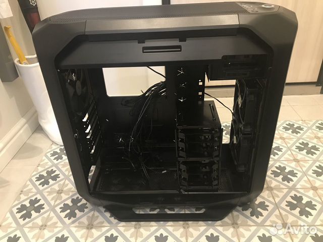 Компьютерный корпус Corsair Graphite Series 780T Компьютерный корпус Corsair Graphite Series 780T