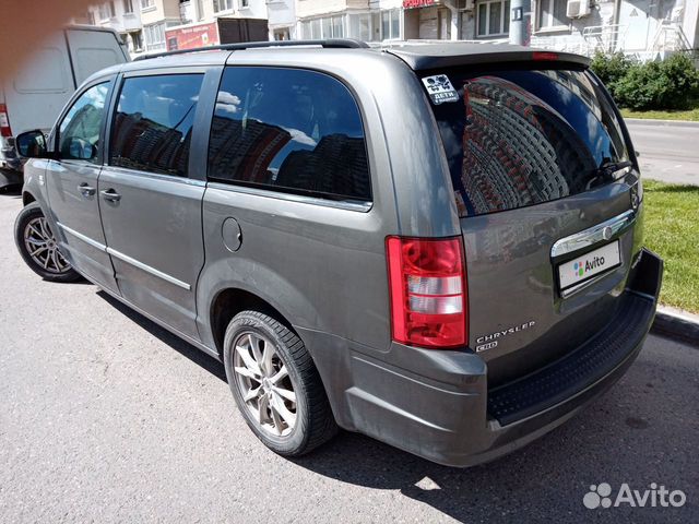 Chrysler Grand Voyager 2.8 AT, 2010, 210 000 км