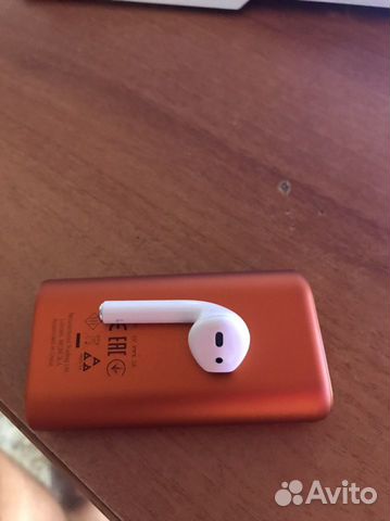 Левый наушник AirPods 2 поколения оригинал Левый наушник AirPods 2 поколения оригинал