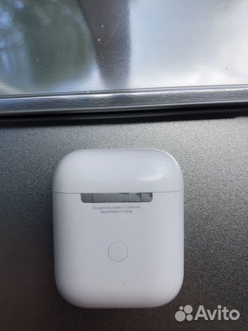 Наушники AirPods Наушники AirPods