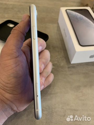 iPhone XR в идеале рст гарантия до 2021 white