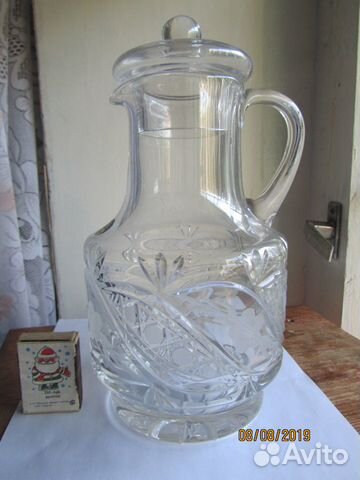 Вазы хрустальные с крышками кувшины, графины Чехия