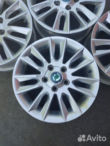 Диски бу литые R15 на Skoda Диски бу литые R15 на Skoda