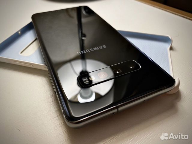 Телефон Samsung Galaxy s10 plus черный Евротест
