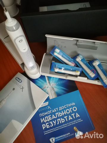 Электрическая зубная щётка,Oral-B Genius с искусст Электрическая зубная щётка,Oral-B Genius с искусст