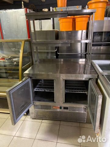 Холодильный стол