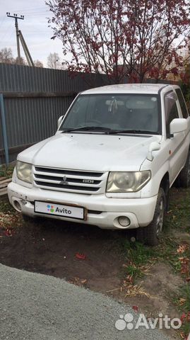 Mitsubishi Pajero iO 2.0 AT, 2000, битый, 130 000 км