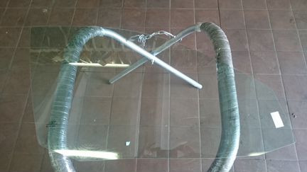 Боковые стекла peugeot 408