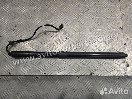 Амортизатор крышки багажника Land Rover Range Rove