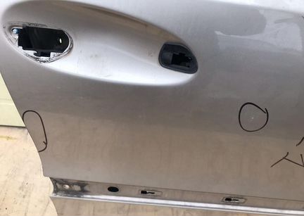 Передняя пассажирская дверь Мерседес w211