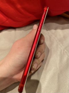 Телефон iPhone 7 128gb red