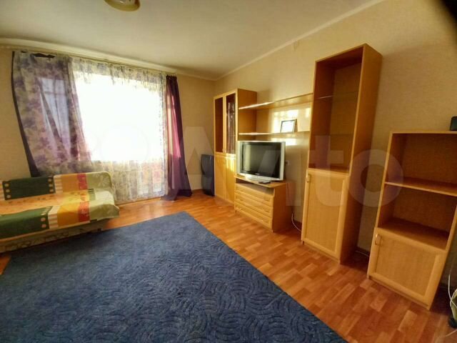2-к. квартира, 47 м², 6/9 эт.