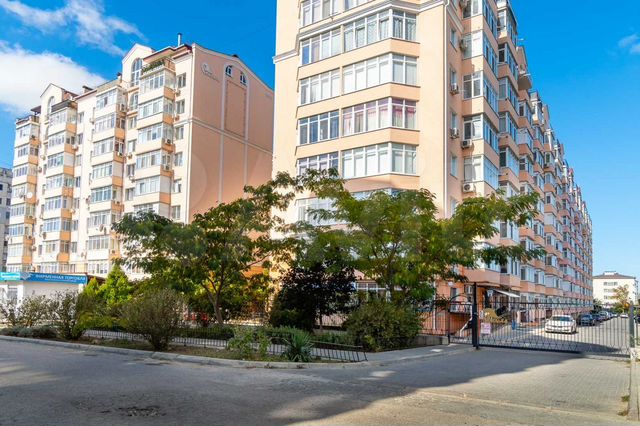 5-к. квартира, 187 м², 9/10 эт.