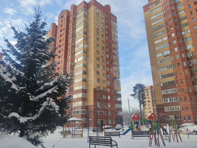 2-к. квартира, 70 м², 6/17 эт.