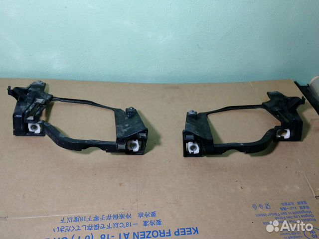 Левый,правый Кронштейны фаы бмв е60