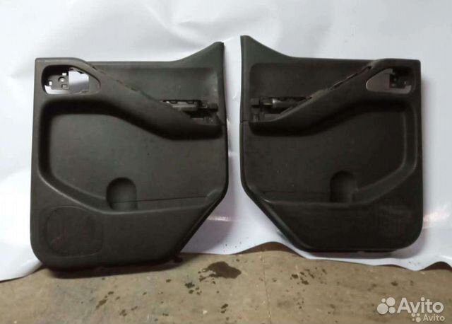 Nissan Navara d40 дверные карты