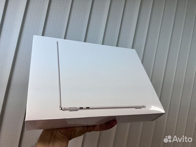 Hoвый MacBook 13.6 Air M2 8/512Gb+