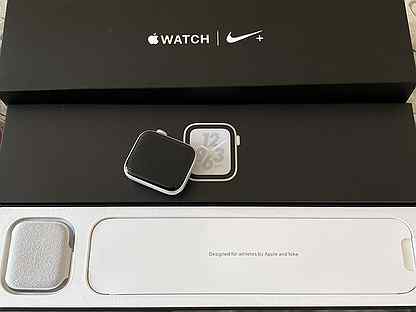 Apple Watch S 4 Nike+ 44 мм silver