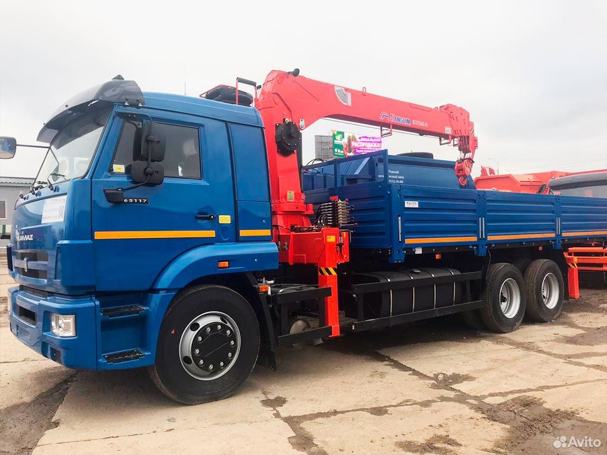 Бортовой КАМАЗ 65117 С КМУ Kanglim ks1256g-II