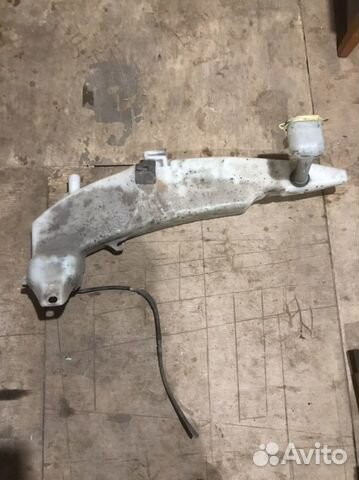 Бачек омывателя Форд Фокус 1