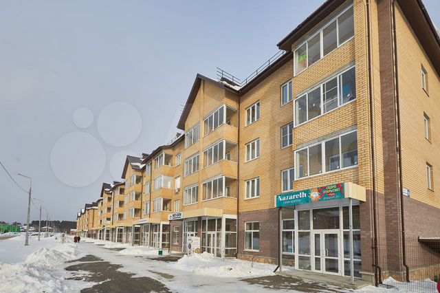 2-к. квартира, 61 м², 2/4 эт.