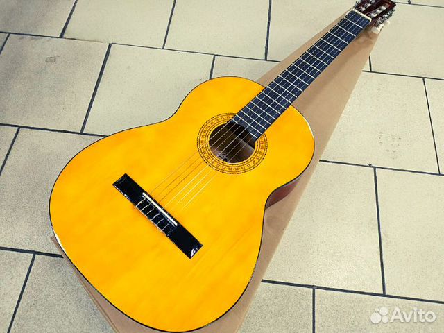 Классическая гитара Fender