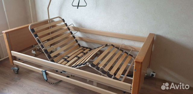 Кровать медицинская для лежачих больных