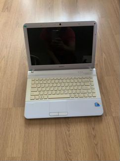 Sony vaio серия vpcea3S1R ноутбук