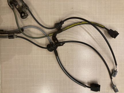 Провода задние датчика ABS / абс v30
